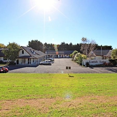 Kapiti Lindale Motel And Conference Centre Paraparaumu Buitenkant foto
