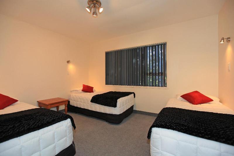 Kapiti Lindale Motel And Conference Centre Paraparaumu Kamer foto