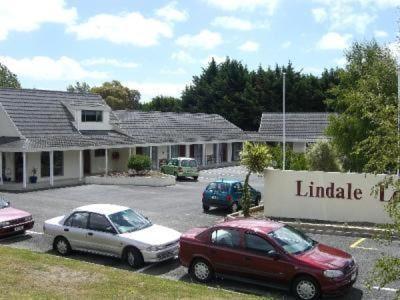 Kapiti Lindale Motel And Conference Centre Paraparaumu Buitenkant foto